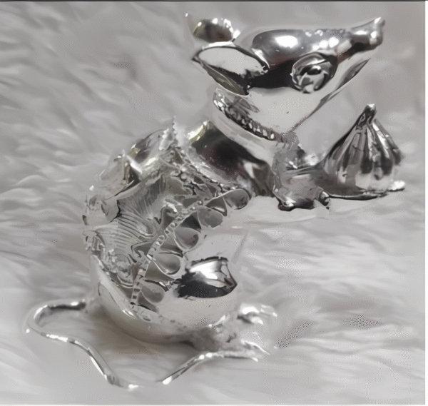 Mushak Idol in Pure 925 Silver