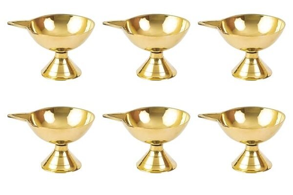 Traditional Brass Diya for Puja | Pooja Aarti | Arti Deepak Deepam Oil Lamp for Home Temple Puja Articles Decor Gifts-SSDA-M- (6)