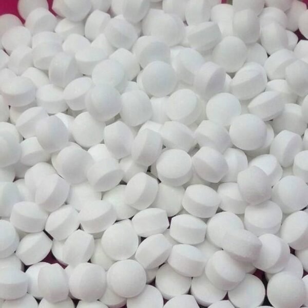 Kapur/Camphor Balls for Puja and Hawan Use White